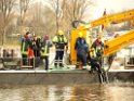 Bergung PKW im Rhein Hitdorfer Fähre P189416